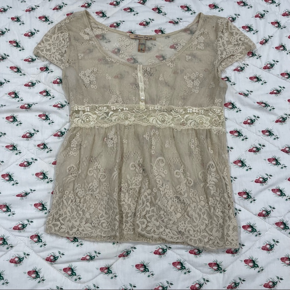 mesh lace top